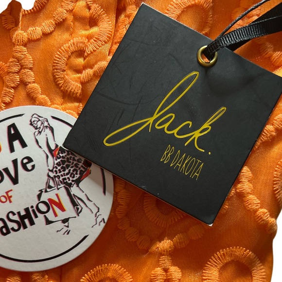 Jack by BB Dakota Electric Orange Strapless Embroidered Dress Size 4 NWT - Picture 3 of 5